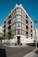 Fototapeta na wymiar Corner building, residential apartment house in Berlin, Mitte -