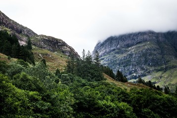 Fototapeta na wymiar Cloudy day in Scottish highlands