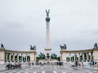 Fototapeta na wymiar Hősök tere (Heroes' Square), Budapest, Hungary
