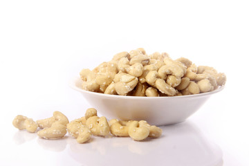 Cashew nut in bowl