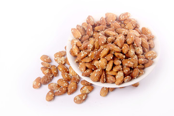 almond in bowl