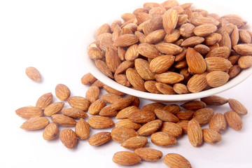 almond in bowl