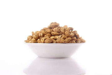 Cashew nut in bowl