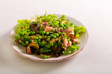 Courgette, salmon and pea salad
