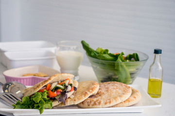 Salad and olive oil, flour and bread push And milk, ketone food, carbohydrate to reduce obesity and good health