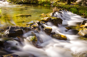 Rio Genil en su paso por Maitena, Guejar Sierra, Granada (España)