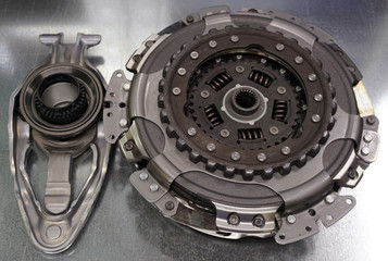 Clutch automatic transmission DSG. Details and modern technology of the car.