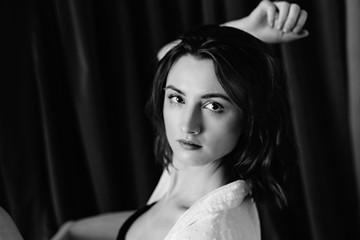 Naklejka premium portrait girl in kinfolk style