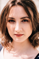 Obraz premium portrait of a girl on the street