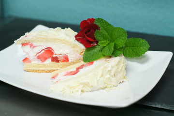 cake with cream and strawberries