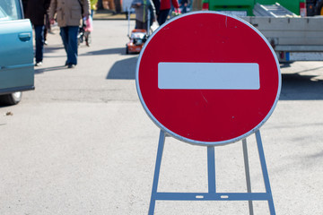 sign traffic is prohibited brick