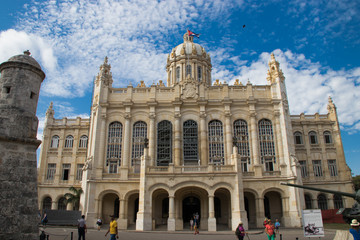 Fototapeta na wymiar Former Presidential Palace in Havana, Cuba