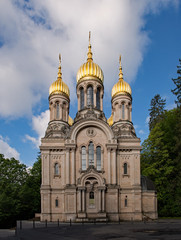 Fototapeta na wymiar Russische Kirche auf dem Neroberg in Wiesbaden, Hessen, Deutschland