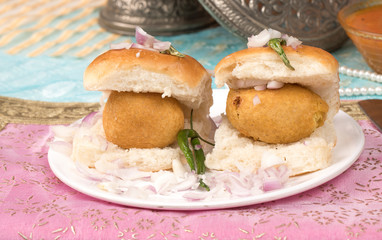 Vada Pav