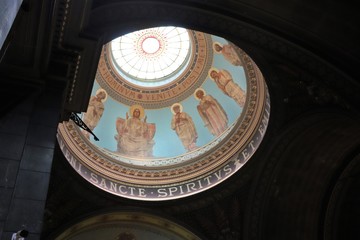 Ville de Lyon - Eglise Saint Pothin inaugurée en 1843 - Intérieur