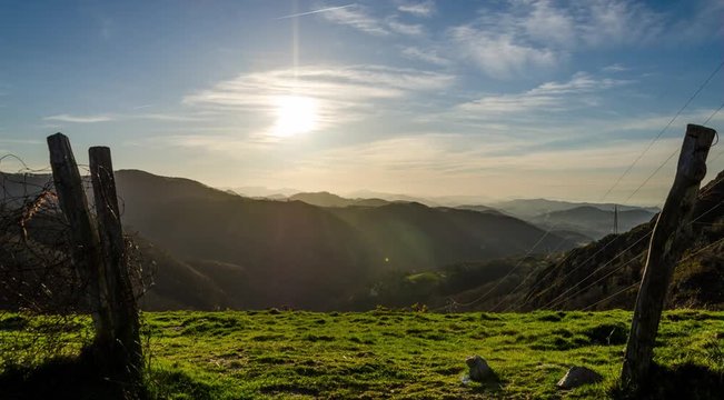 Timelapse coucher soleil pays basque espagnol