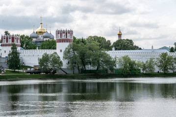 Neujungfrauenkloster Moskau