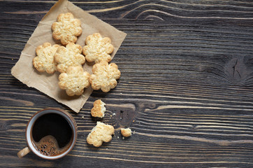 Obraz na płótnie Canvas Coffee and biscuits with coconut