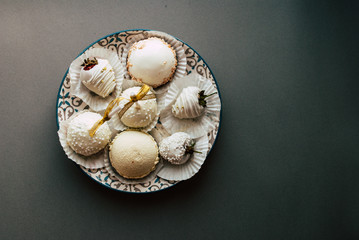 dessert. chocolate covered strawberries. lolipops. sweet. candy bar