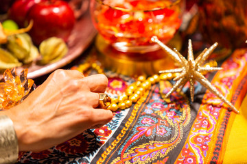 Cropped Hand decoration Table with autumn and winter theme