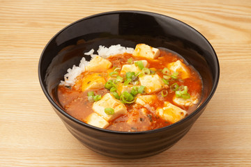 麻婆豆腐丼