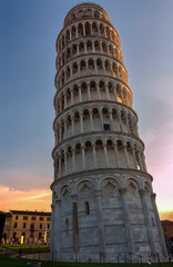 der schiefe Turm von Pisa