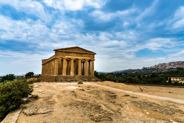 Fototapeta na wymiar Greece Monument in Sicily
