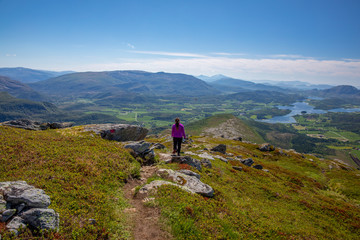 Women on mountain tour