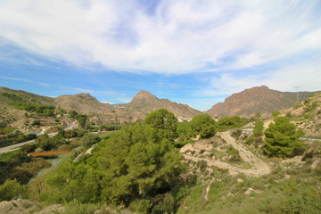 Fototapeta na wymiar Paseo Río Segura en Ojós, Murcia, España