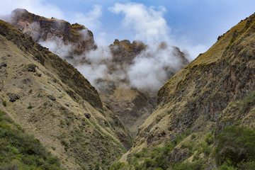 Fototapeta na wymiar Andean mountain scenery in the Silke Valley. Ancascocha Trek, Cusco, Peru