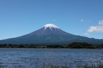 Fototapeta na wymiar Mt.Fuji and Lake Kawaguchi