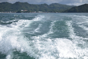 広島県の美しい島の海
