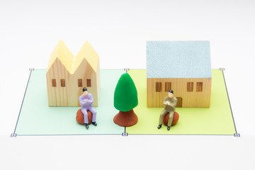 土地　境界トラブル　不動産　イメージ