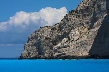 Fototapeta na wymiar Sea and rocks - a beautiful view of the island of Zakynthos in Greece