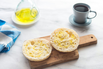 Bread and oil