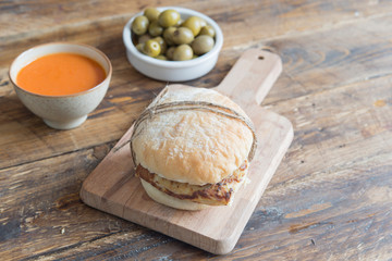 Sandwich spanish omelette and gazpacho 