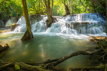 Obraz premium Huai Mae Kamin beautiful waterfalls