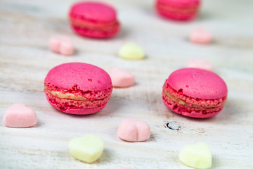 Strawberry macarons and marshmallows