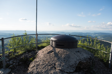 Lauchflue 1042m in the swiss jura, with the military observatory of the first world war. Very nice...