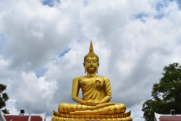 buddha statue in bangkok thailand