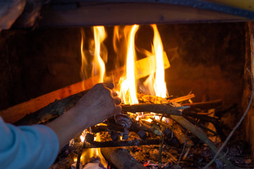 El fuego en una fogata