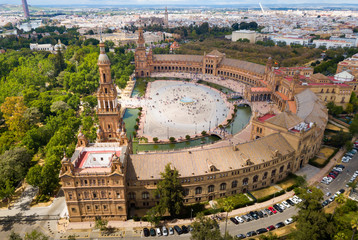Panoramic view of Plaza de Espana
