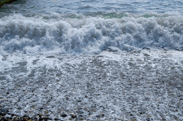 Obraz premium waves on shore of the sea