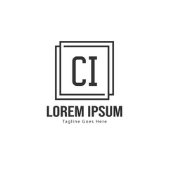 Obraz premium Initial CI logo template with modern frame. Minimalist CI letter logo vector illustration