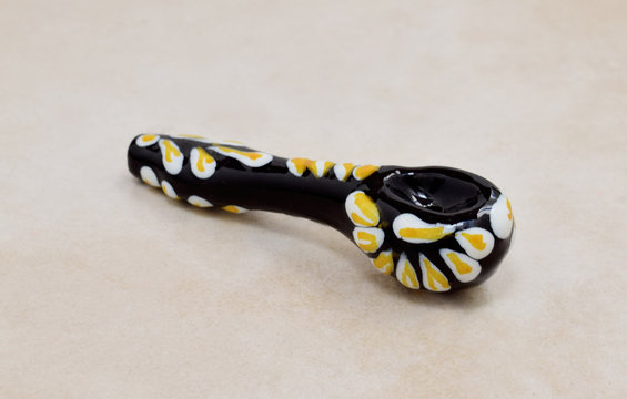 pipas, marihuana, talavera, artesanias