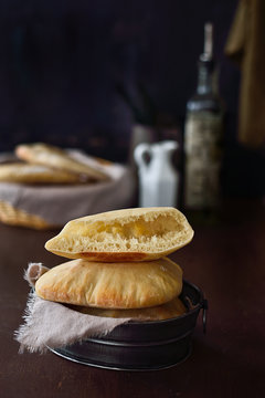Pita bread 
