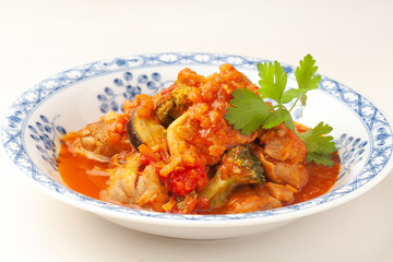 鶏肉のトマト煮