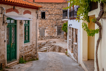 A narrow street somewhere in Chora, on the Greek island Samothraki