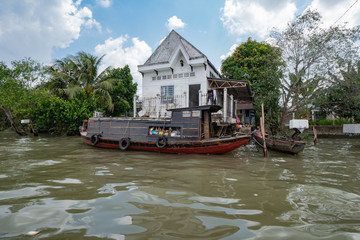 Fototapeta na wymiar Boats on the Mekong River, Vietnam 