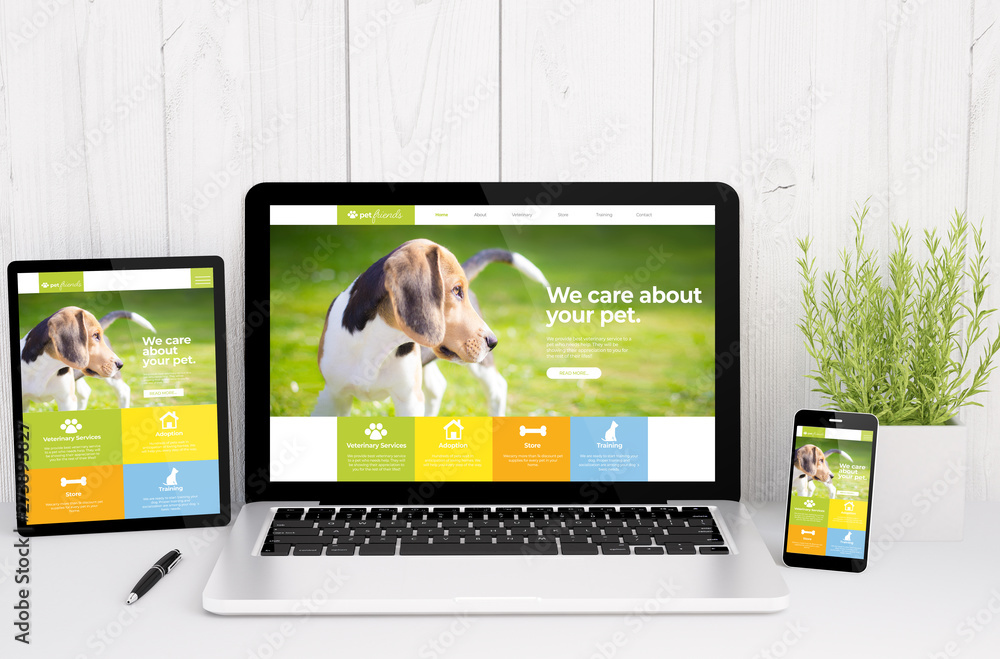 Canvas Prints devices on table with responsive pet design